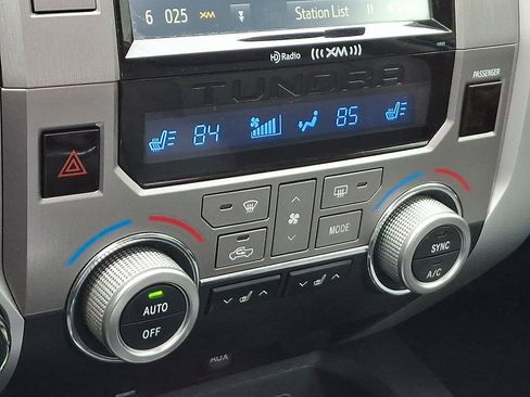 Used 2016 Toyota Tundra Limited w/ Limited Premium Package image 17