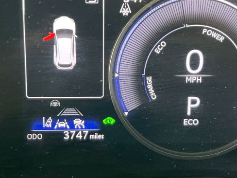 Used 2025 Lexus NX 350h AWD w/ Accessory Package (2T) image 12