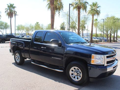 Used 2011 Chevrolet Silverado 1500 W/T w/ LS Package RWD image 9