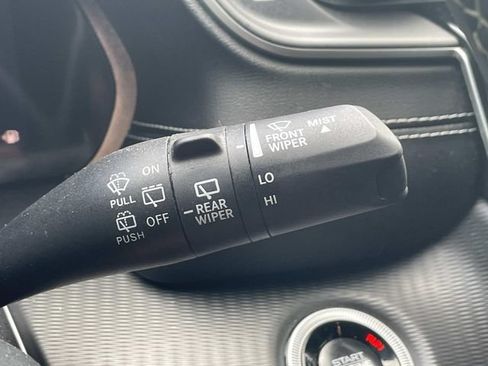 Certified 2024 Jeep Grand Cherokee Altitude AWD/4WD image 26