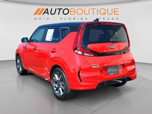 Used 2020 Kia Soul GT-Line FWD image 3
