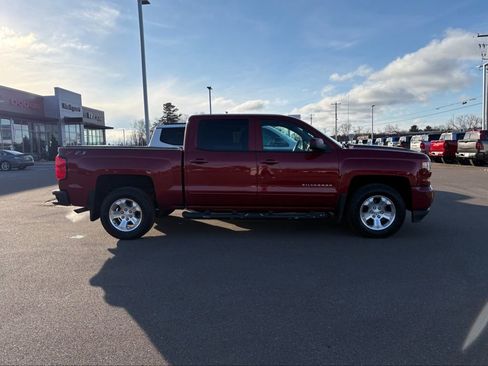 Used 2018 Chevrolet Silverado 1500 LT w/ All Star Edition image 2