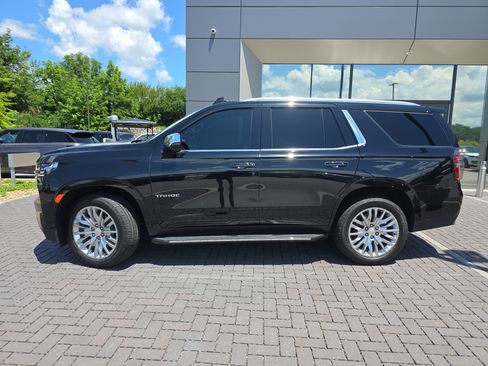 Used 2024 Chevrolet Tahoe Premier AWD/4WD image 8