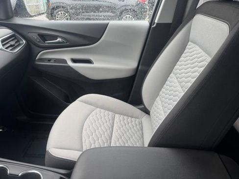 Used 2019 Chevrolet Equinox LT AWD/4WD image 24