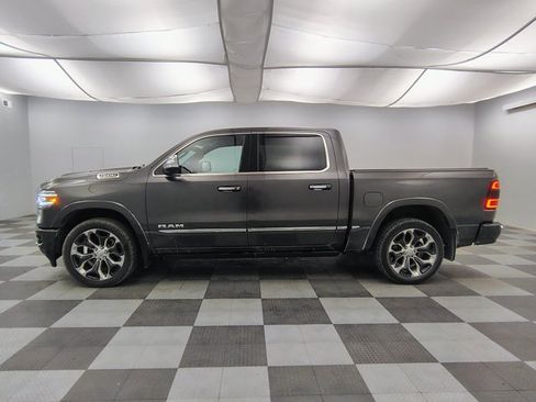 Used 2022 RAM 1500 Limited w/ Body Color Bumper Group AWD/4WD image 4