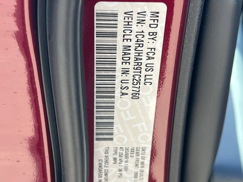New 2026 Jeep Grand Cherokee Altitude AWD/4WD image 24