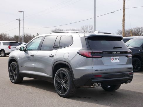 New 2026 GMC Acadia Elevation image 3