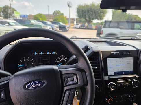Used 2020 Ford F150 XL w/ Equipment Group 101A Mid RWD image 9