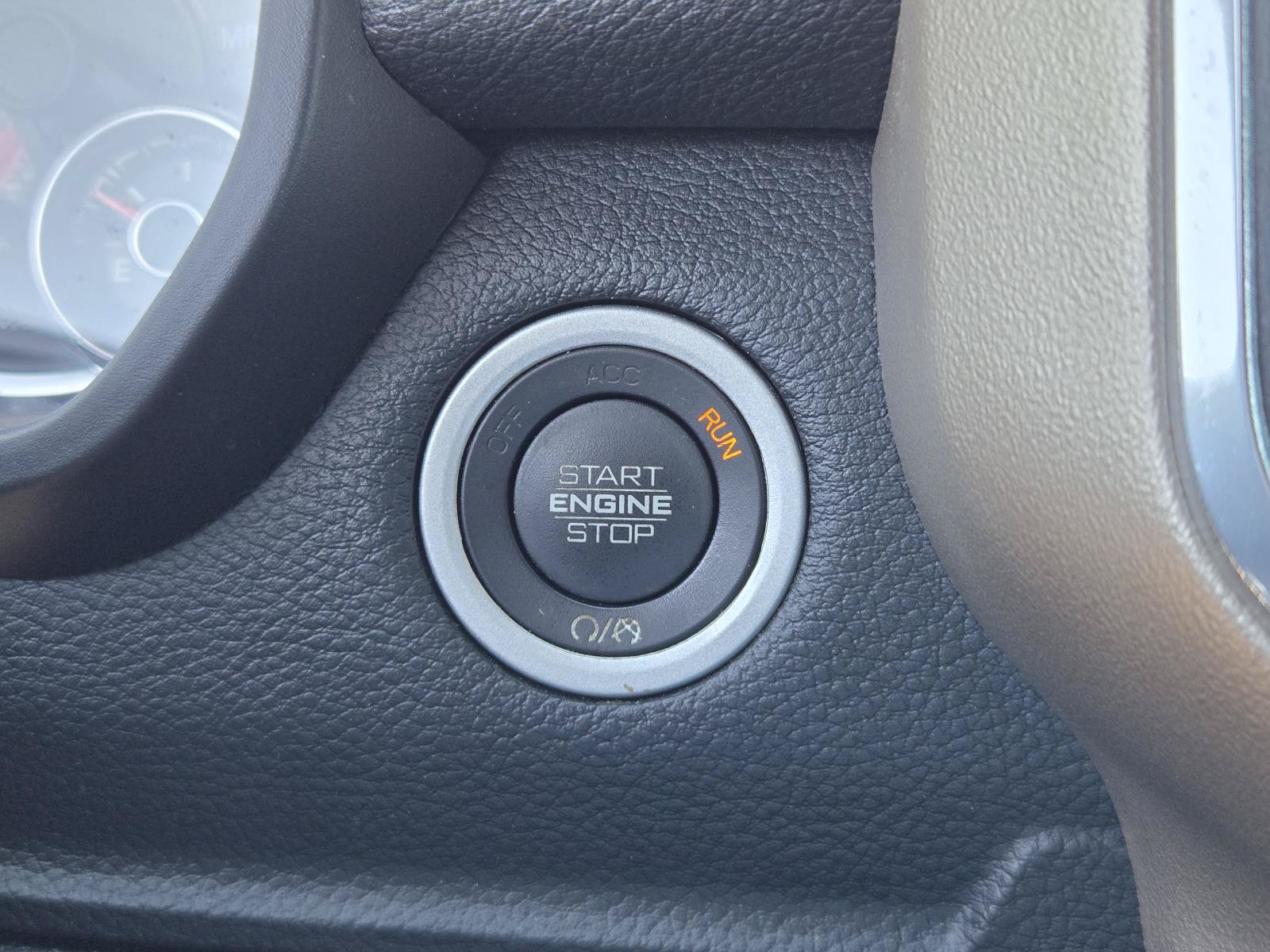 Used 2022 RAM 1500 Laramie AWD/4WD image 11