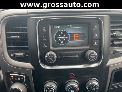 Used 2017 RAM 1500 Express image 28