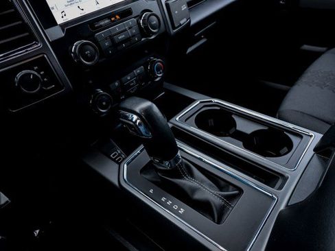 Used 2019 Ford F150 XLT w/ Equipment Group 302A Luxury image 40