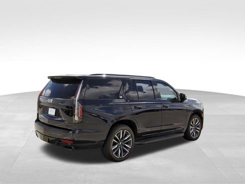Used 2021 Cadillac Escalade Sport Platinum image 4