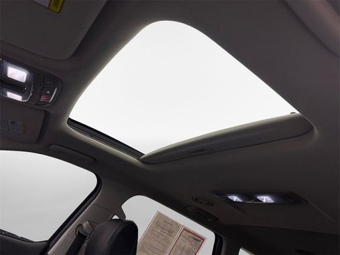 Used 2024 Kia Telluride S w/ S Sunroof Package image 23