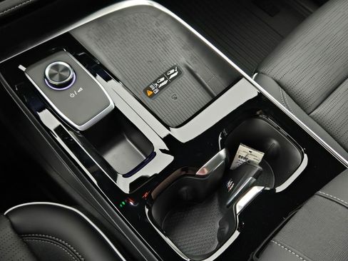 New 2026 Buick Enclave Sport Touring w/ Power Package image 31