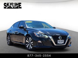 Used 2022 Nissan Altima 2.5 SV FWD video 1