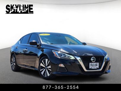 Used 2022 Nissan Altima 2.5 SV