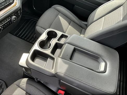 Used 2024 Chevrolet Silverado 1500 LT AWD/4WD image 16