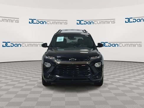 Used 2021 Chevrolet TrailBlazer RS w/ Sun and Liftgate Package AWD/4WD image 3