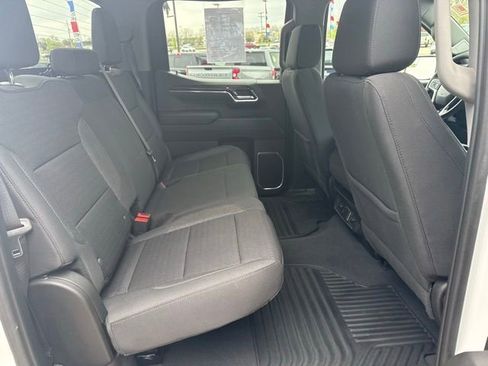 Used 2023 Chevrolet Silverado 1500 LT AWD/4WD image 30