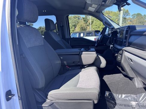 Used 2024 Ford F250 XLT image 21