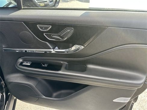 Certified 2023 Lincoln Corsair Reserve w/ Equipment Group 201A image 37