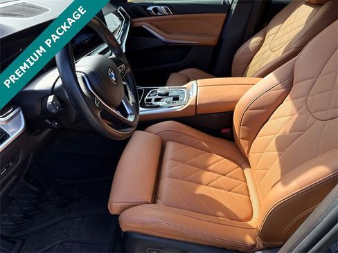 Used 2024 BMW X5 sDrive40i w/ Parking Assistance Package image 17