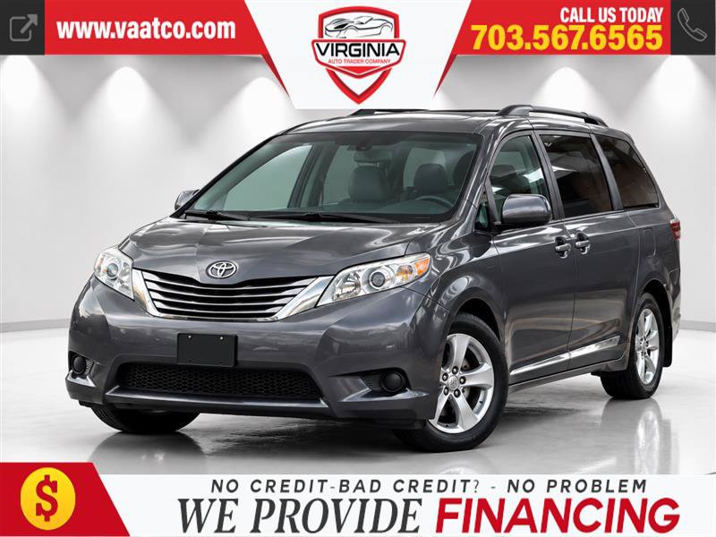 Used 2016 Toyota Sienna LE w/ Protection Package FWD image 1