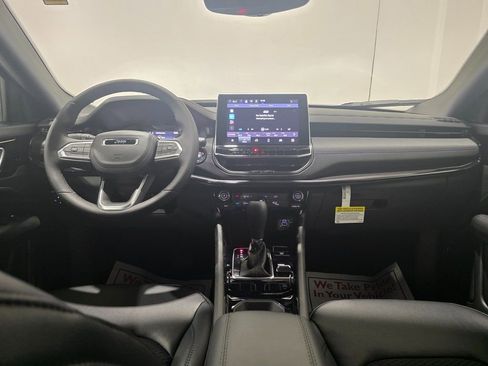 New 2026 Jeep Compass Latitude image 2