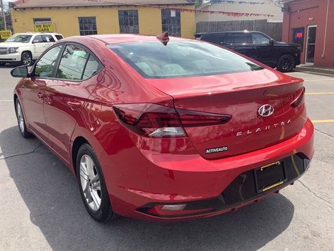 Used 2020 Hyundai Elantra SEL FWD image 9