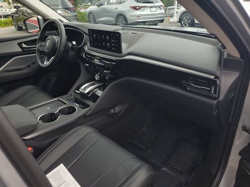 Certified 2026 Acura MDX FWD w/ Technology Package image 4