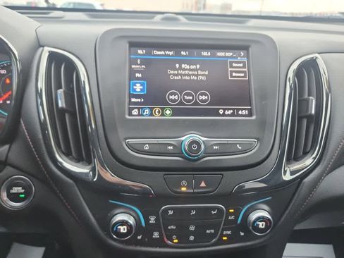 Used 2022 Chevrolet Equinox RS image 25