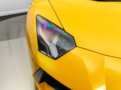 Used 2013 Lamborghini Aventador LP 700-4 AWD/4WD image 19