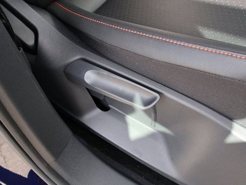 Used 2024 Volkswagen Tiguan Wolfsburg Edition image 34