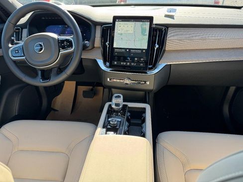 New 2026 Volvo XC90 B6 Plus w/ Protection Package image 6