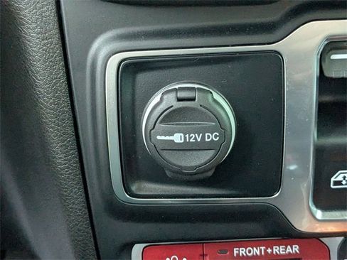 Used 2024 Jeep Wrangler Rubicon w/ Safety Group image 28