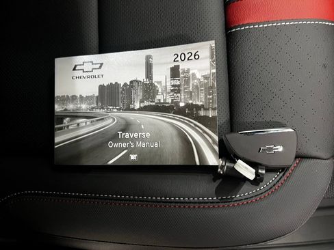 New 2026 Chevrolet Traverse RS w/ LPO, Floor Liner Package FWD image 45