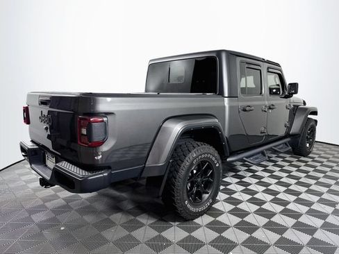 Used 2024 Jeep Gladiator Sport AWD/4WD image 7