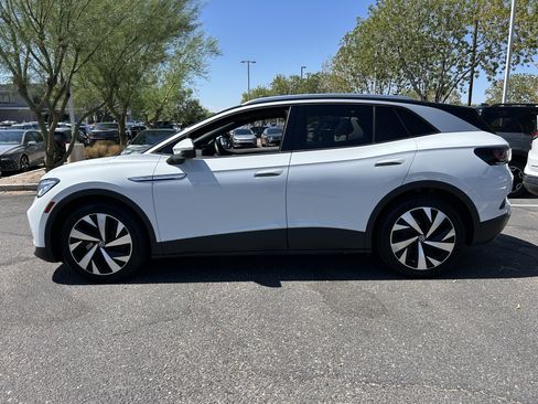 Used 2021 Volkswagen ID.4 Pro S w/ Gradient Package RWD image 2