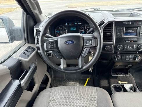 Used 2016 Ford F150 XLT image 21