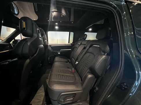 Used 2024 Rivian R1S Adventure AWD/4WD image 21