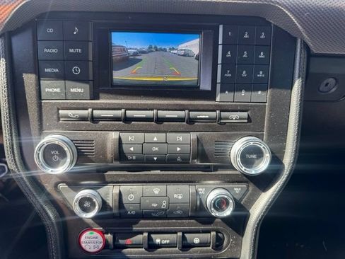 Used 2016 Ford Mustang Coupe RWD image 10