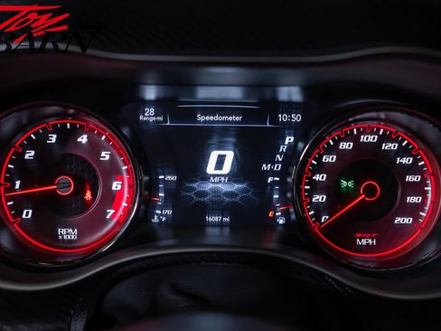 Used 2023 Dodge Charger SRT Hellcat w/ Harman/Kardon Audio Group RWD image 33