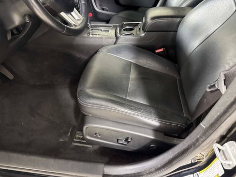Used 2013 Dodge Charger R/T RWD image 17