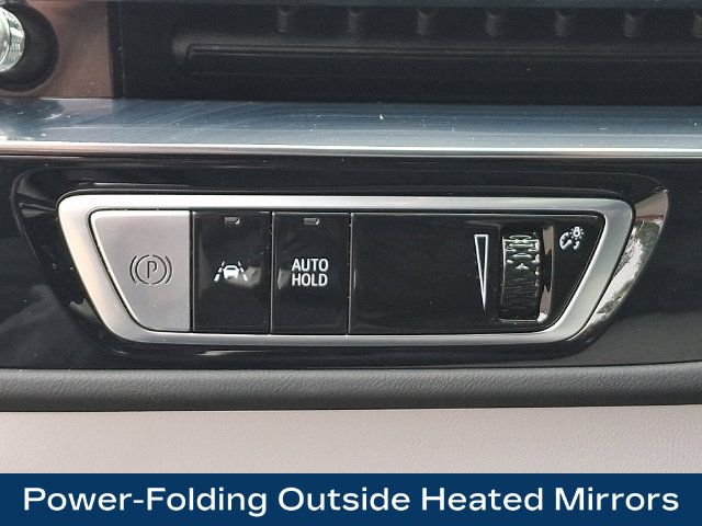 Used 2024 Cadillac Lyriq Sport w/ LPO, Floor Liner Package AWD/4WD image 9