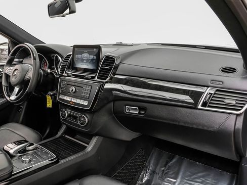 Used 2018 Mercedes-Benz GLE 43 AMG 4MATIC image 11