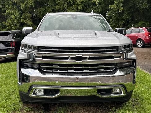 Used 2022 Chevrolet Silverado 1500 LTZ w/ Safety Package II AWD/4WD image 2