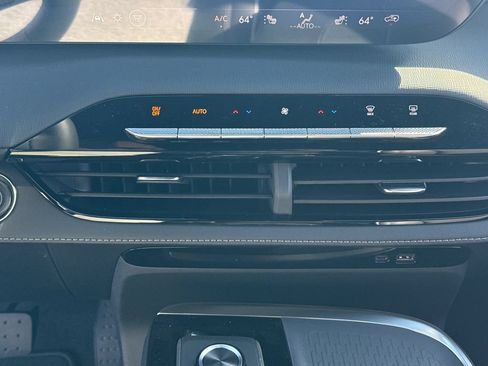 New 2026 Buick Enclave Preferred w/ Power Package AWD/4WD image 27