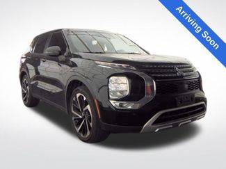 Used 2023 Mitsubishi Outlander SE FWD video 1