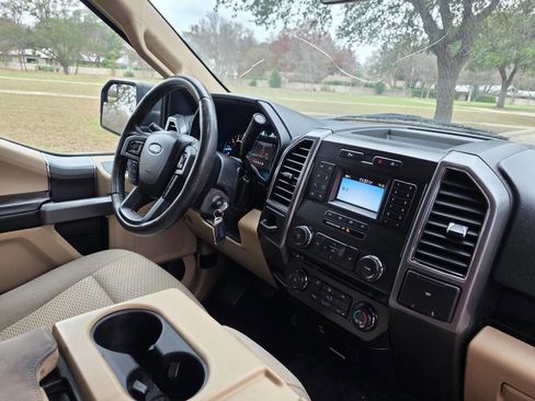Used 2018 Ford F150 XLT w/ Equipment Group 301A Mid image 29