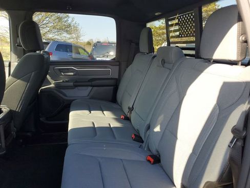 Used 2021 RAM 1500 Big Horn AWD/4WD image 9